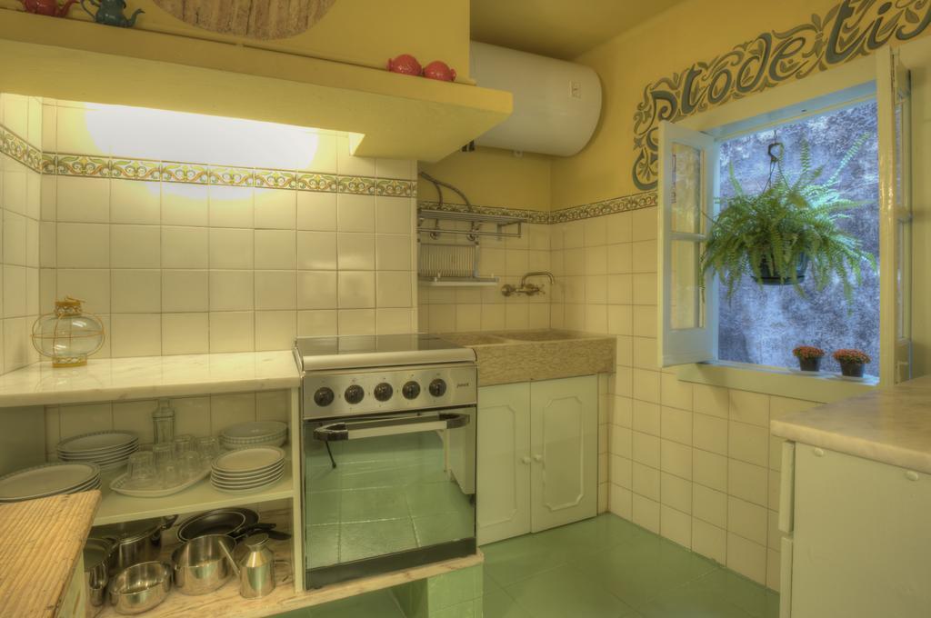 Stay Local In Alfama! Alice Central Home, Near River Lisboa Exteriör bild