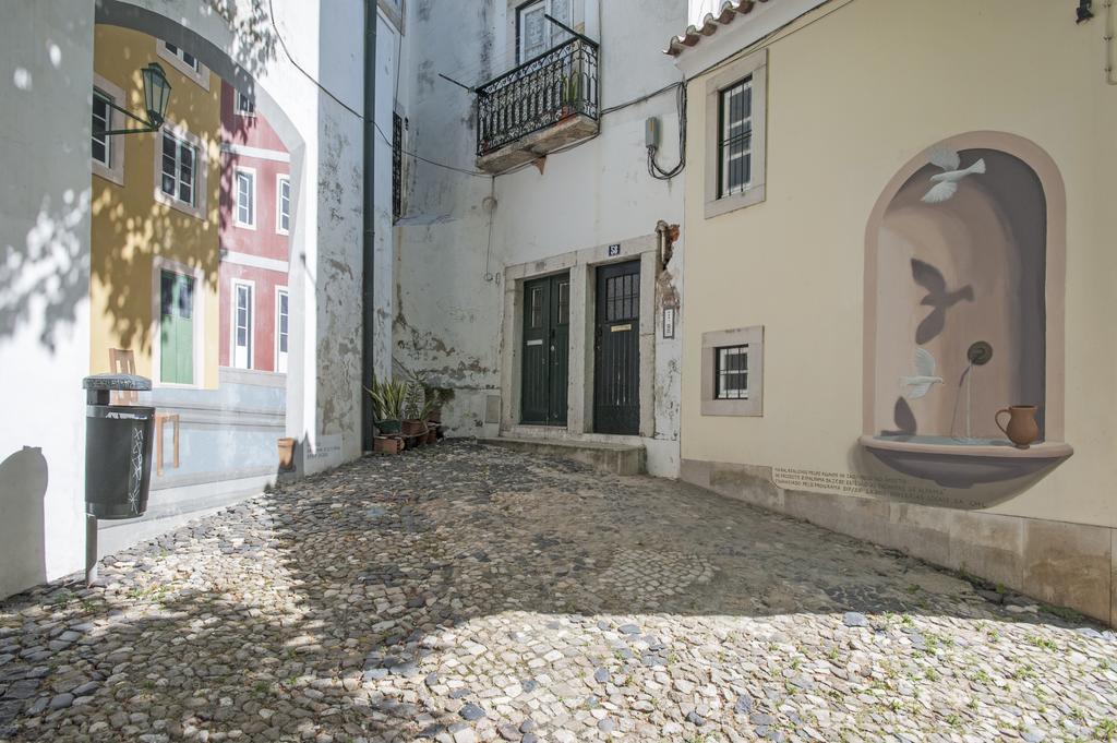 Stay Local In Alfama! Alice Central Home, Near River Lisboa Exteriör bild