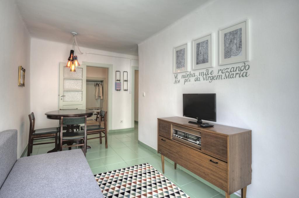 Stay Local In Alfama! Alice Central Home, Near River Lisboa Exteriör bild